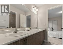 478 ROBERT WOOLNER Street - 27