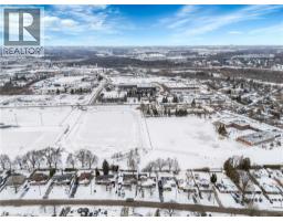 168 WINSTON Boulevard - 37