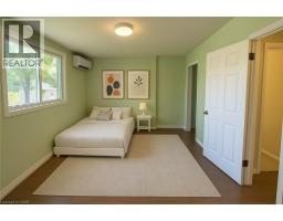 160 WESTCOURT Place - 16