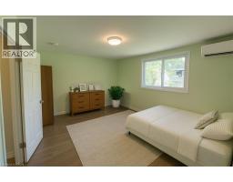 160 WESTCOURT Place - 18