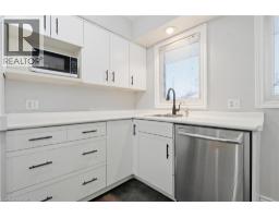 18 HARBER Avenue - 12