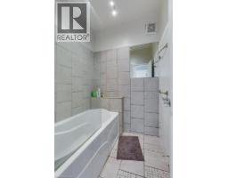 802 WATERLOO Street - 33