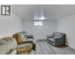 802 WATERLOO Street - 41