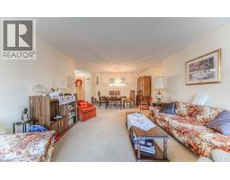 55 BLUE SPRINGS Drive UnitNo. 207 - 9