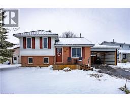 10 BRAMBLE Crescent - 1