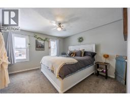 10 BRAMBLE Crescent - 14