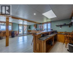 63 UPPER CANADA Drive - 26