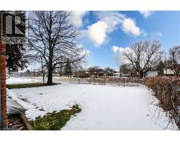 1040 WARWICK Street - 11