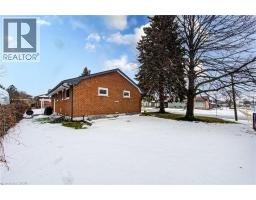 1040 WARWICK Street - 12