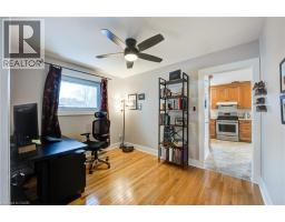 1040 WARWICK Street - 20