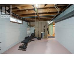 1040 WARWICK Street - 40