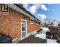 1040 WARWICK Street - 9