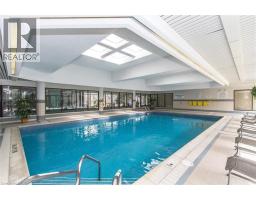 6 WILLOW Street UnitNo. 702 - 43