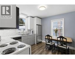 358 CLIFTON Road - 18