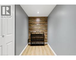 358 CLIFTON Road - 32