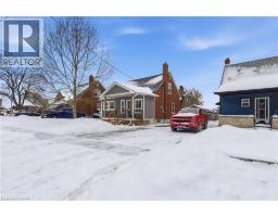 358 CLIFTON Road - 4
