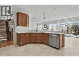 93 TREMAINE Drive - 17