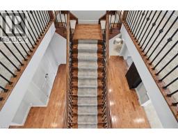 93 TREMAINE Drive - 35