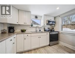 7 RIVERSIDE Drive W - 19