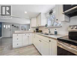 7 RIVERSIDE Drive W - 20