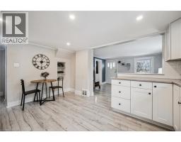 7 RIVERSIDE Drive W - 21