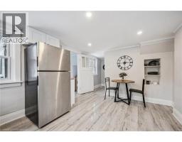 7 RIVERSIDE Drive W - 22