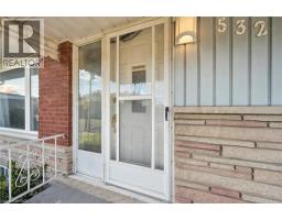 532 VICTORIA Street S - 5