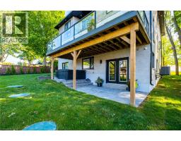 1207 QUEEN Street N - 46