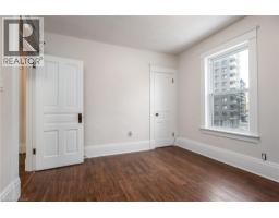 94 SCOTT Street - 34