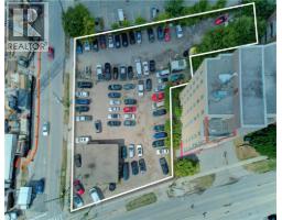 24-26 UNIVERSITY Avenue E - 4