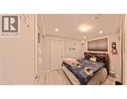 61 BOSWORTH Crescent - 17