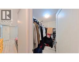 61 BOSWORTH Crescent - 24