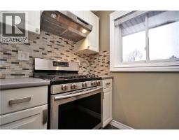 61 BOSWORTH Crescent - 9