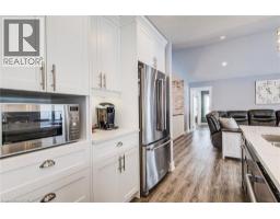 885725 OXFORD RD 8 Road - 18