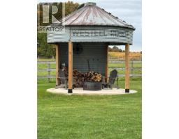 885725 OXFORD RD 8 Road - 49