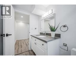 21 FOREST GLEN Court - 33