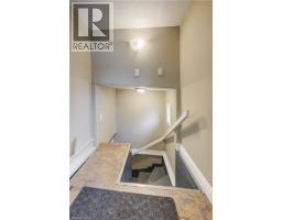 151 COURTLAND Avenue E - 16