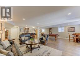 24 DUBLIN Crossing - 30