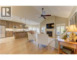 24 DUBLIN Crossing - 6