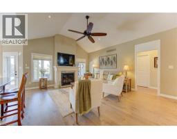 24 DUBLIN Crossing - 8