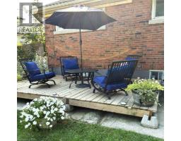 48 ALMA Street S - 26