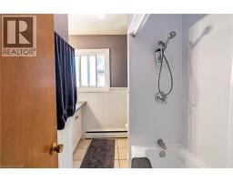 62 MOORE Avenue - 25