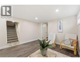 31 OAKWOOD Avenue - 31