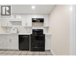 31 OAKWOOD Avenue - 33