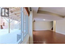 919 ZELLER Crescent - 38