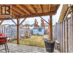 919 ZELLER Crescent - 44