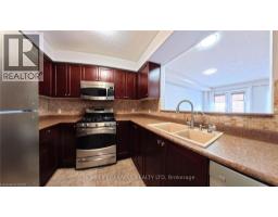 919 ZELLER Crescent - 7