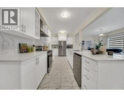 285 BROADACRE Drive - 13