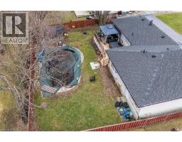 111 KING Street E - 27