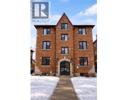 112 MARGARET Avenue - 1